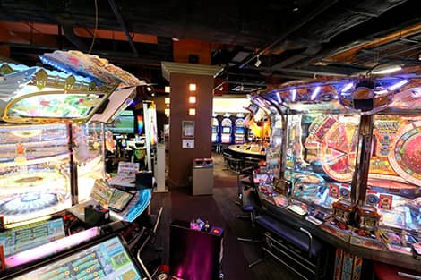 アドアーズ浅草店 ゲームセンター プライズ専門店